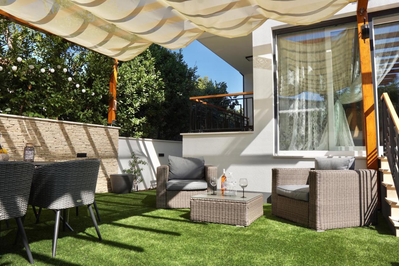 Villa Borna B20 โตรกีร์ ภายนอก รูปภาพ