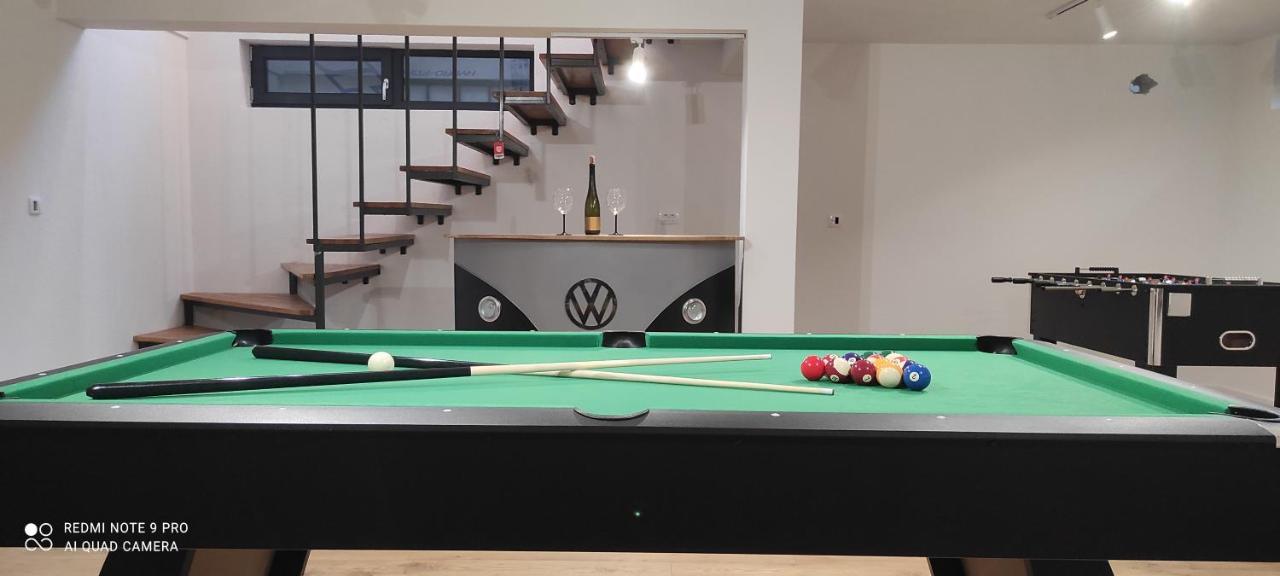 Villa Borna B20 โตรกีร์ ภายนอก รูปภาพ